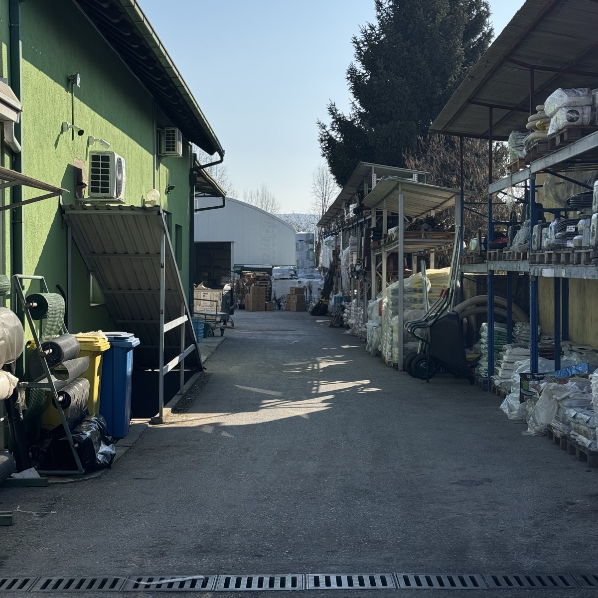 Dvorište i vanjska skladišta